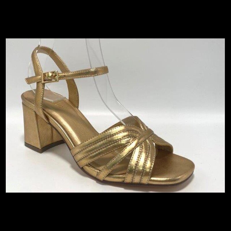 025435.GOLD_1.jpg